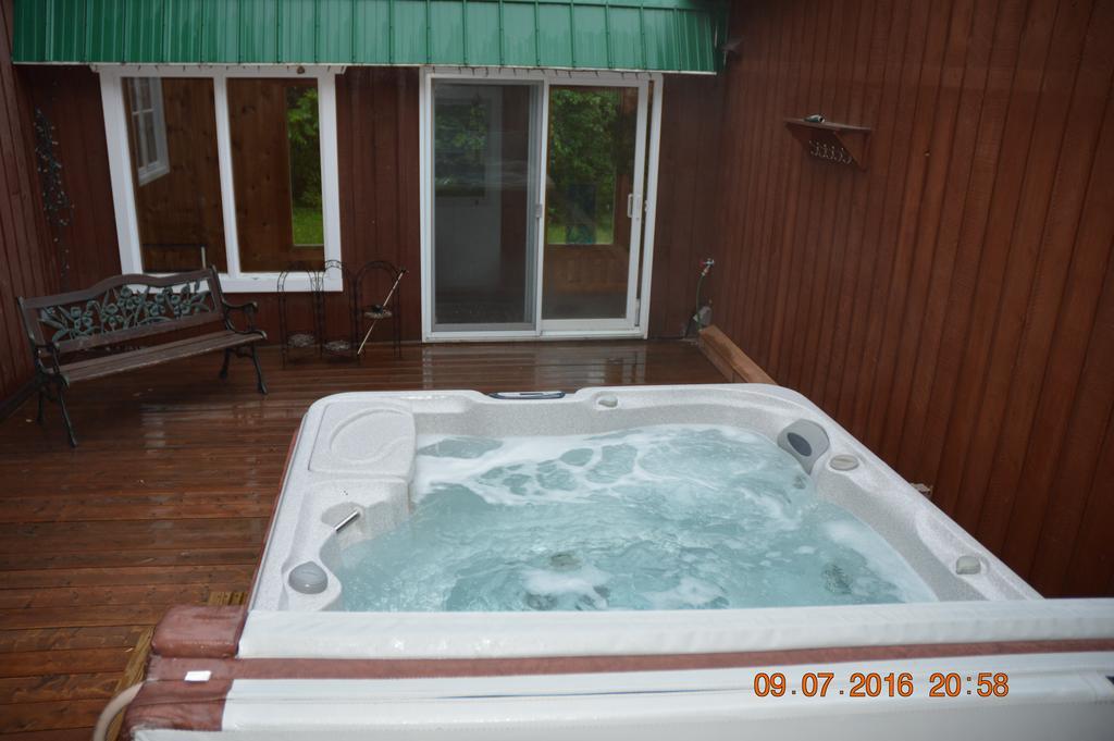 Lecomte De La Fontaine North Hatley Exterior foto